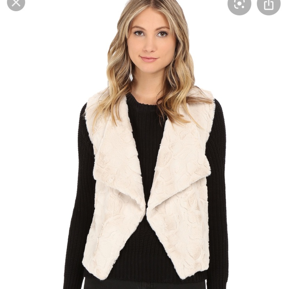 Jack by BB Dakota White Darko faux-Fur Vest